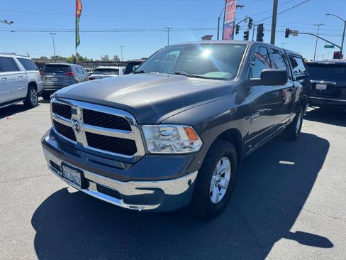Used 2019 RAM 1500 Tradesman w/ Popular Equipment Group AWD/4WD image 4