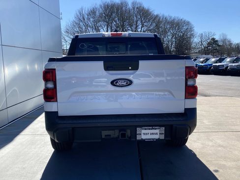 New 2026 Ford Maverick Lariat image 5