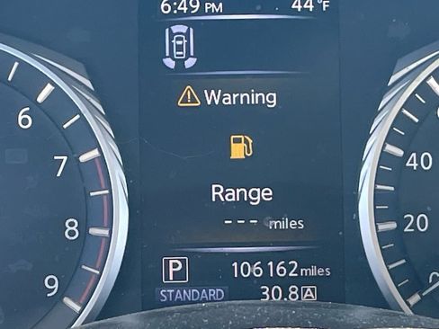 Used 2021 INFINITI Q50 Luxe image 8