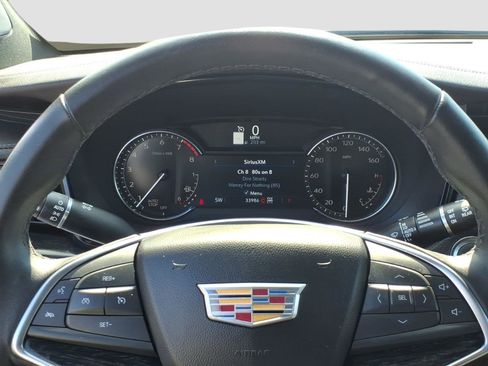 Certified 2023 Cadillac XT5 Premium Luxury AWD/4WD image 16