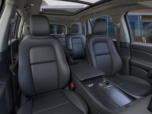 New 2025 Lincoln Aviator AWD w/ Equipment Group 101A image 10