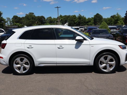 Used 2023 Audi Q5 2.0T Premium Plus w/ Premium Plus Package AWD/4WD image 5