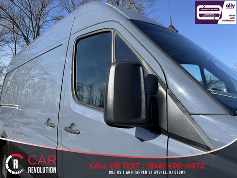 Used 2018 Mercedes-Benz Sprinter 2500 image 31