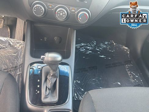 Used 2017 Kia Forte LX FWD image 28