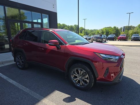 Used 2022 Toyota RAV4 XLE Premium AWD/4WD image 1