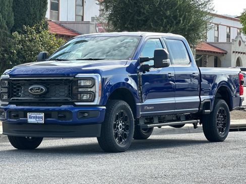 New 2026 Ford F250 XLT w/ XLT Premium Package AWD/4WD image 8