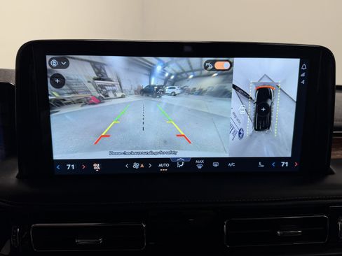 Used 2025 Lincoln Aviator Black Label image 10