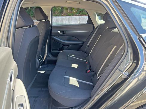 Used 2025 Hyundai Sonata SEL FWD image 37