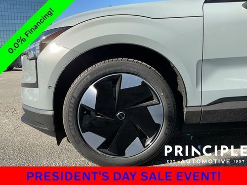 New 2026 Volvo EX30 Ultra image 9