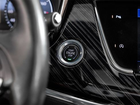 Used 2024 Cadillac XT6 Premium Luxury image 20