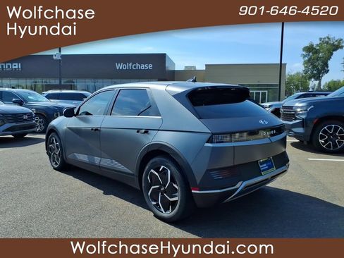 Certified 2024 Hyundai Ioniq 5 SEL RWD image 3