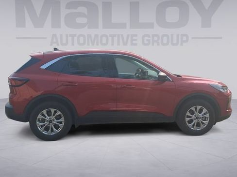 Used 2023 Ford Escape Active AWD/4WD image 6