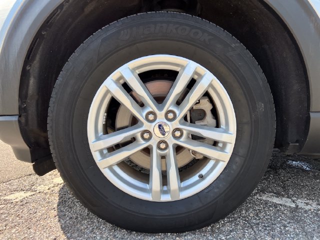 Certified 2023 Ford Explorer XLT w/ Equipment Group 202A AWD/4WD image 15