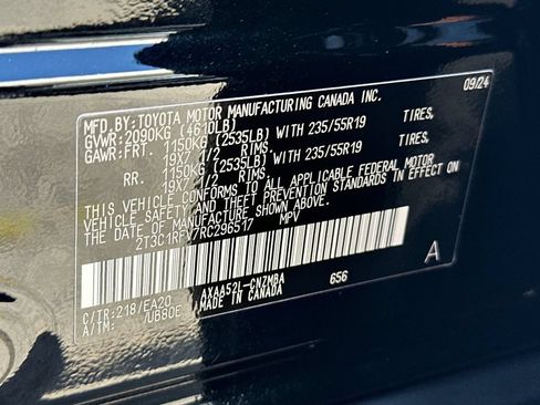 Used 2024 Toyota RAV4 XLE Premium FWD image 34