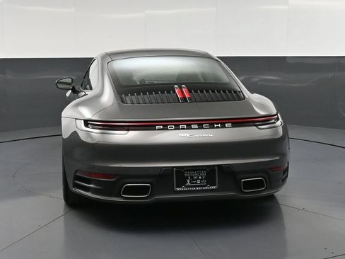 Certified 2022 Porsche 911 Carrera RWD image 7