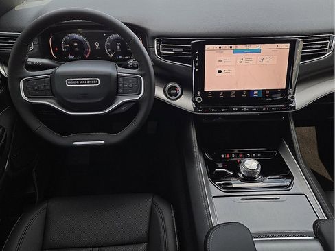 New 2026 Jeep Grand Wagoneer Limited AWD/4WD image 12