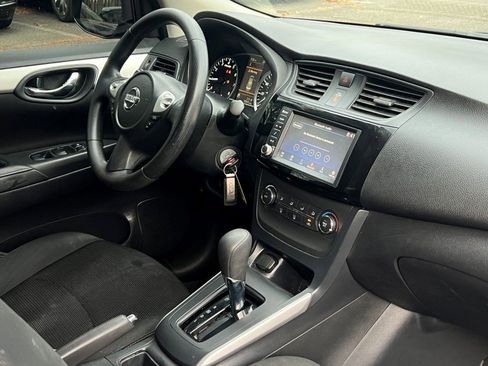 Used 2019 Nissan Sentra S image 11