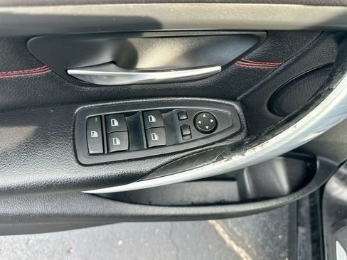 Used 2013 BMW 335i xDrive Sedan AWD/4WD image 23