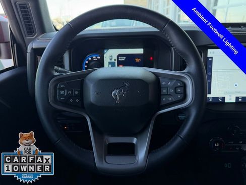 Used 2024 Ford Bronco Badlands image 14