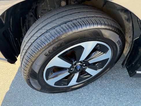 Used 2018 Subaru Forester 2.5i Premium image 24