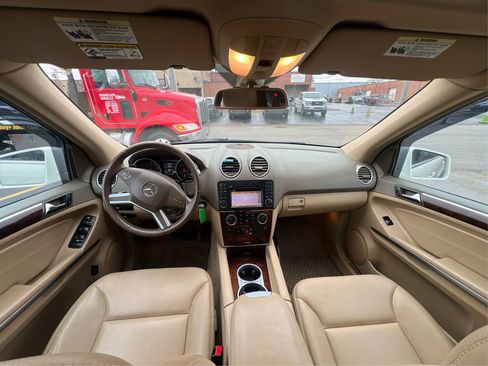 Used 2011 Mercedes-Benz ML 350 4MATIC image 27