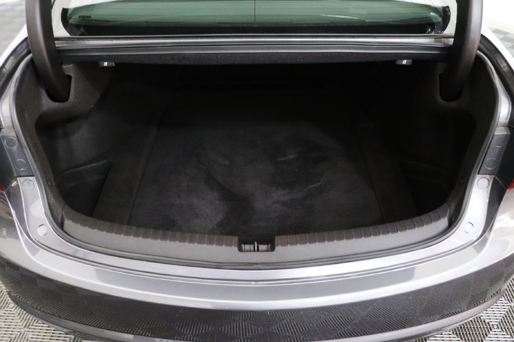 Used 2018 Acura TLX w/ Technology Package FWD image 23