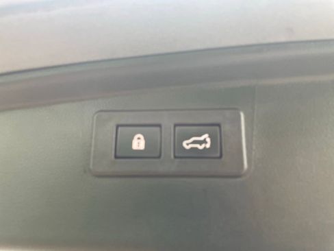 Used 2021 Subaru Outback Limited XT AWD/4WD image 18