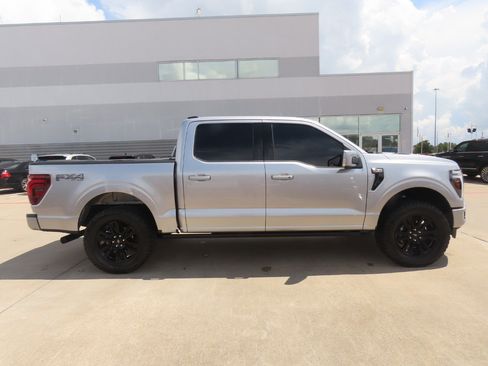 Used 2025 Ford F150 Platinum w/ Equipment Group 702A High AWD/4WD image 10
