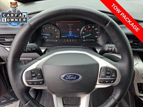 Used 2022 Ford Explorer XLT w/ Equipment Group 202A AWD/4WD image 18