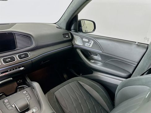 Used 2024 Mercedes-Benz GLE 63 AMG S image 26