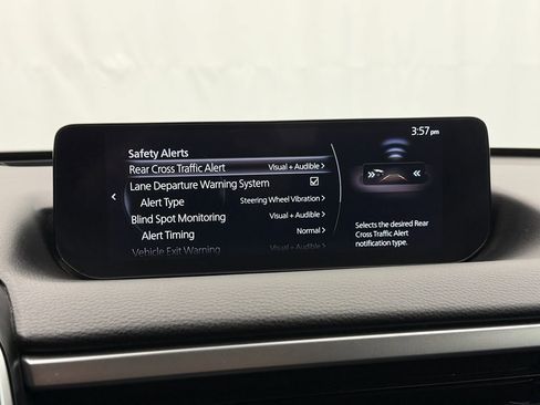 Used 2025 MAZDA CX-50 AWD 2.5 S w/ Preferred Package image 19