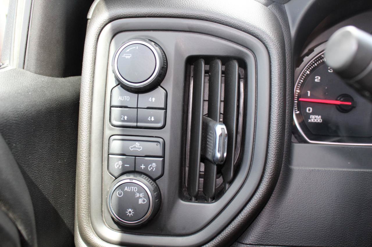 Used 2021 Chevrolet Silverado 1500 Custom Trail Boss w/ Safety Confidence Package AWD/4WD image 21