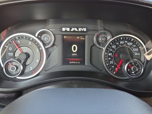 Used 2024 RAM 2500 Big Horn AWD/4WD image 20