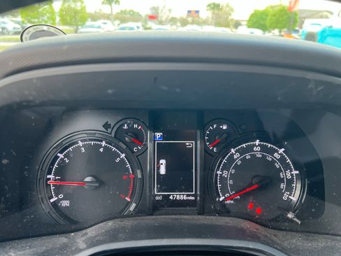 Used 2023 Toyota 4Runner SR5 image 10