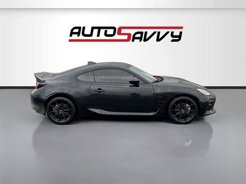 Used 2022 Toyota GR86 image 8