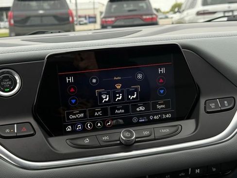 Used 2020 Chevrolet Blazer LT w/ Sound & Technology Package FWD image 28