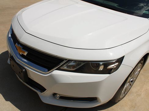Used 2016 Chevrolet Impala LS FWD image 3