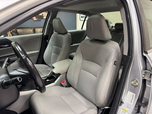 Used 2014 Honda Accord EX-L image 16