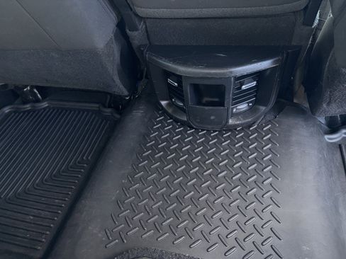 Used 2019 RAM 3500 Tradesman image 9