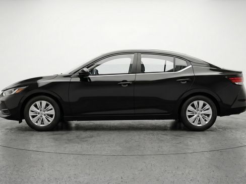 Used 2024 Nissan Sentra S FWD image 5