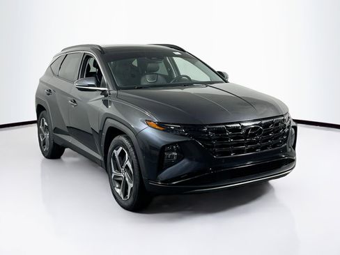 Used 2023 Hyundai Tucson Limited image 3
