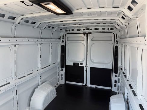 New 2026 RAM ProMaster 3500 w/ Quick Order Package 22G SLT image 39