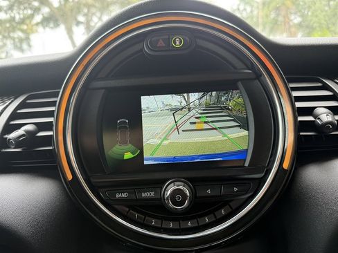 Used 2021 MINI Cooper S image 20