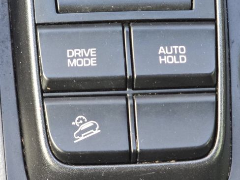 Used 2020 Hyundai Tucson SE AWD/4WD image 28