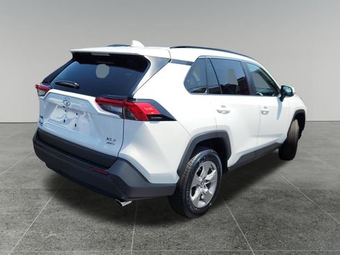 Certified 2025 Toyota RAV4 XLE AWD/4WD image 7