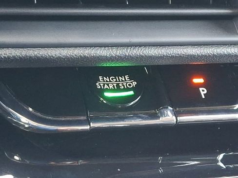 Certified 2024 Lincoln Corsair AWD image 24