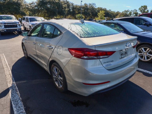 Used 2018 Hyundai Elantra Value Edition w/ Cargo Package FWD image 3
