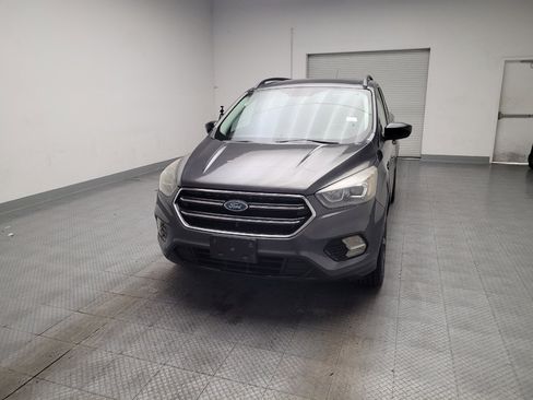 Used 2018 Ford Escape SE w/ SE Sport Appearance Package FWD image 15