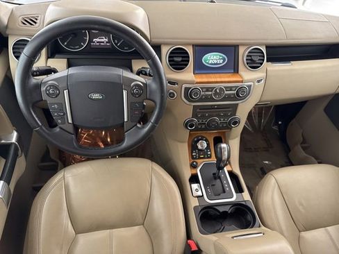 Used 2011 Land Rover LR4 HSE LUX AWD/4WD image 24