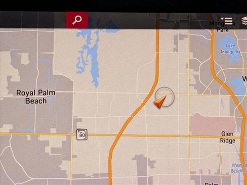 Used 2019 Porsche Macan S image 8